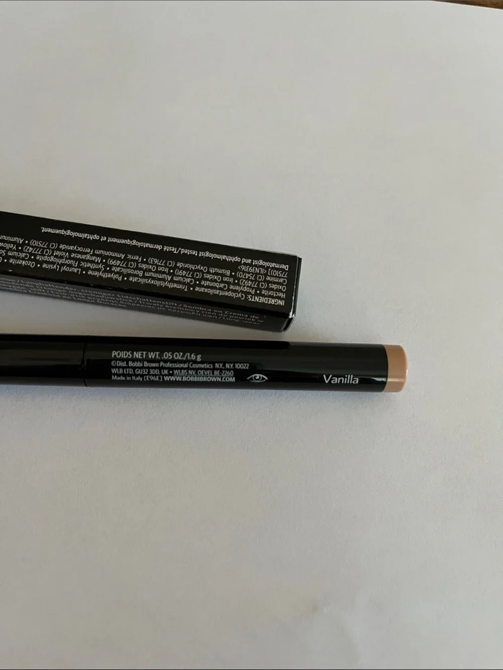 🆕 Bobbi Brown long-wear cream shadow stick, vanilla